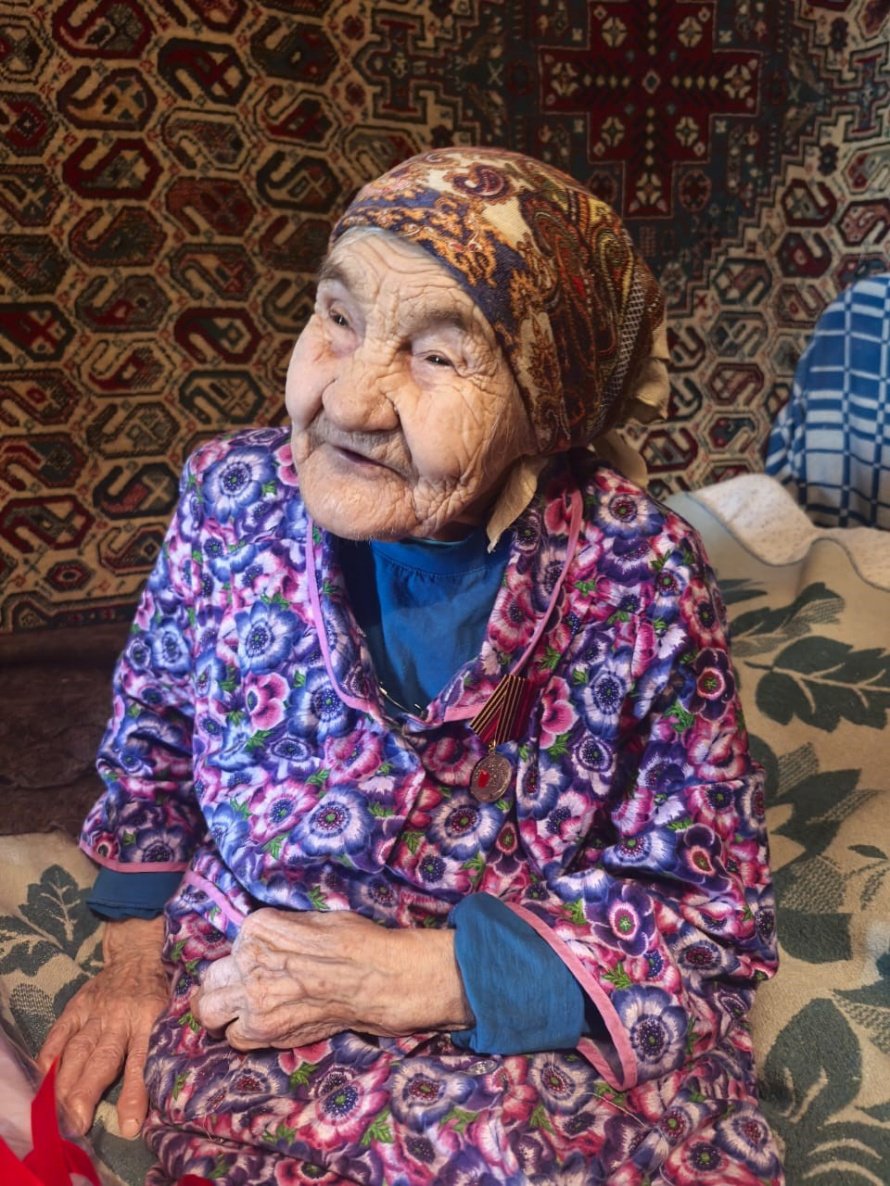 20 февраля 2025 года вручил медали труженикам тыла от имени Президента РФ с 80-летием Победы в ВОВ